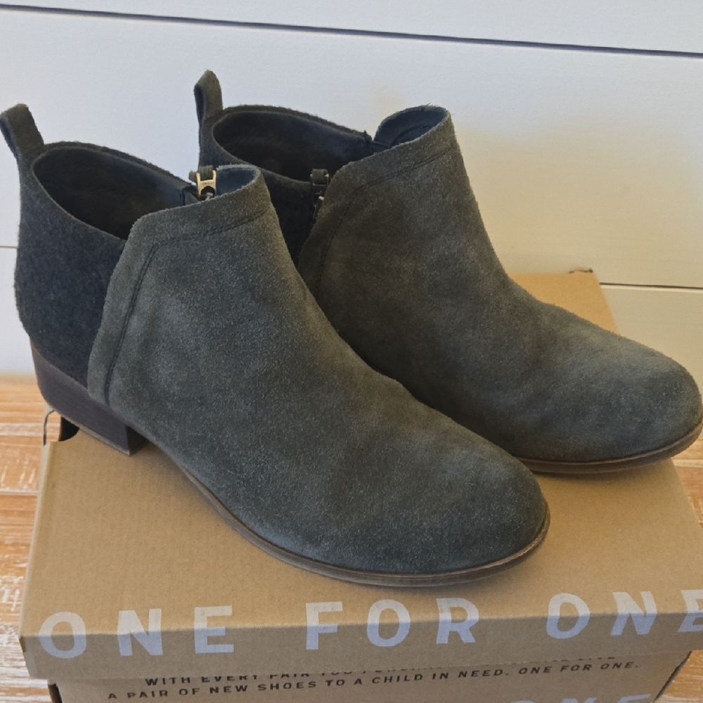 Toms Suede Ankle Boots - Deia